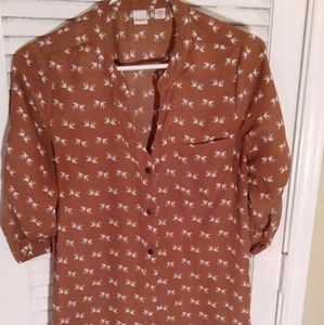 Print Tunic. Cute Roll sleeve Dark tan